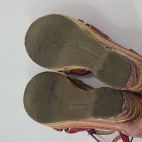 Na Na boho 70s style braided wedge sandal heels size 8 red leather straps - Picture 9 of 10